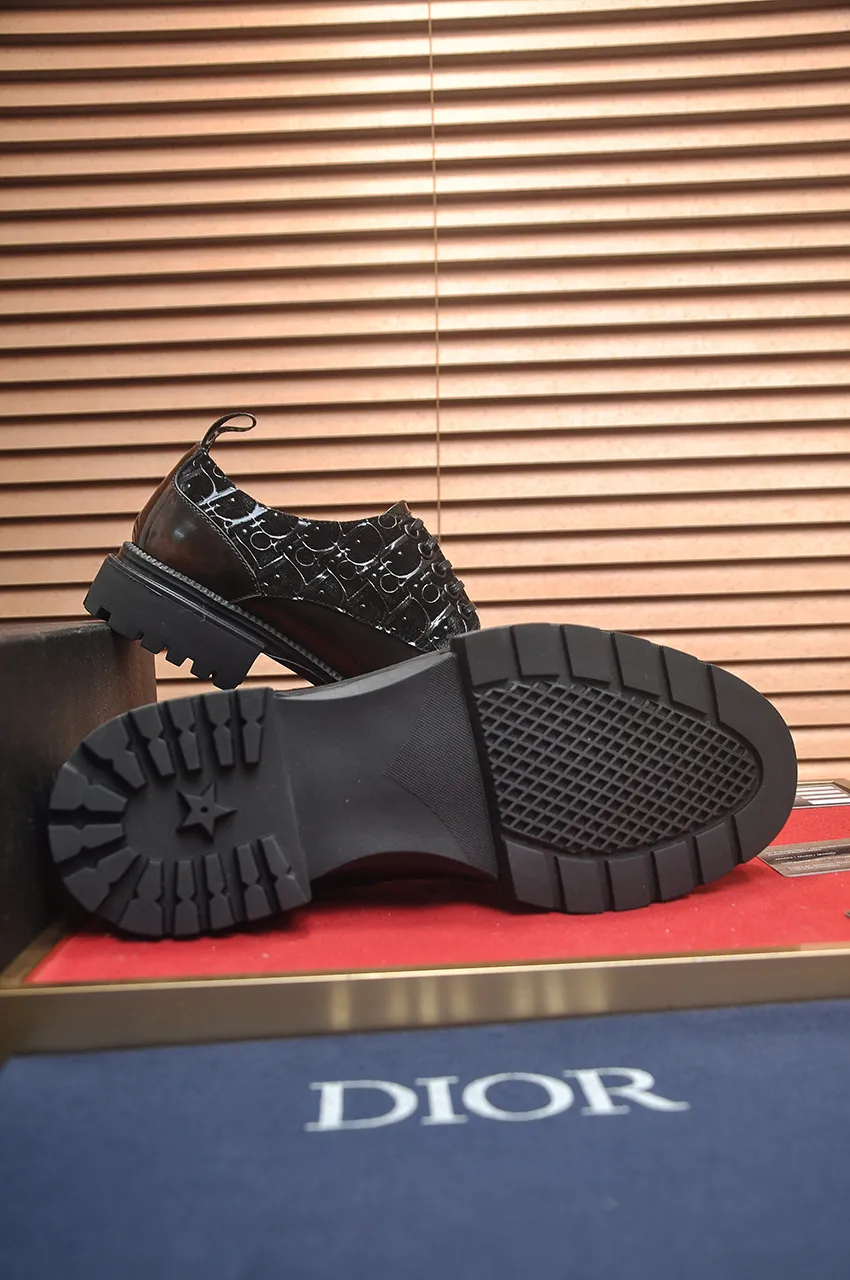 Men's shoes💰720💶【Dior】High-end goods Niuli Original order quality Dior —🆘.Dior original order purchasing, high-end leather shoes, fabric: imported from Italy open-edge beaded cowhide➕water-dyed cowhide/cowhide lining➕specially provided original outsole, fine workmanship, real-life shooting🎬size: 38-45 (45 customized)